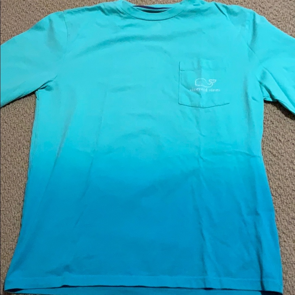 men’s vineyard vines shirt